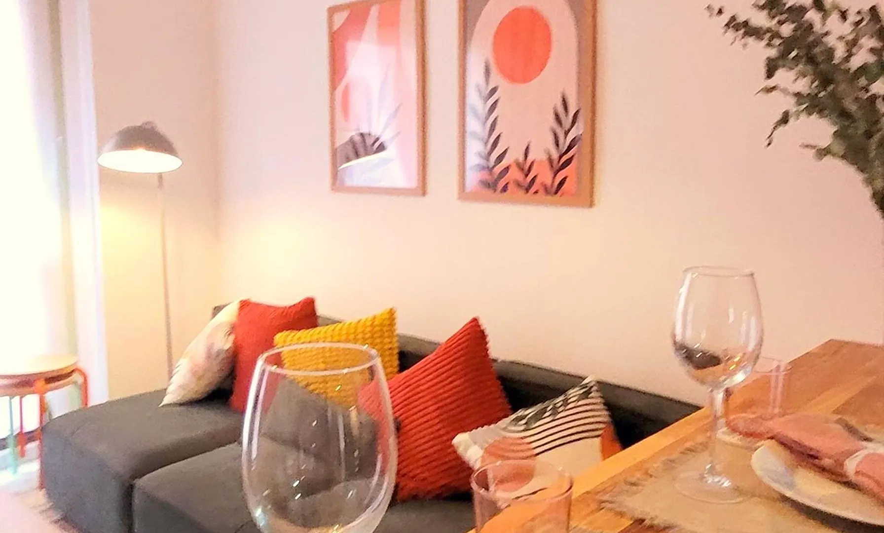 Salvador Suite Granada Spanien